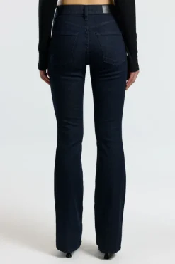 Naomi Jean (Sale)