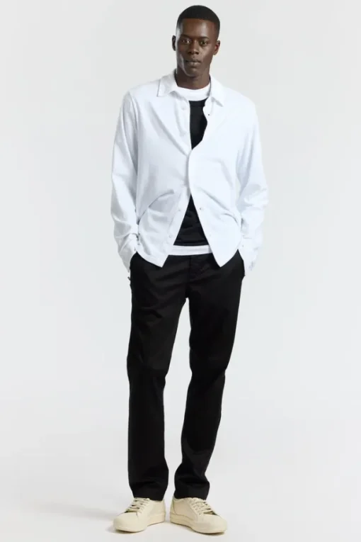 Presley Buttondown