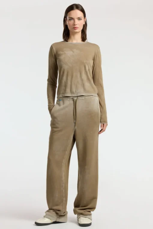 Standard Long Sleeve Shirt