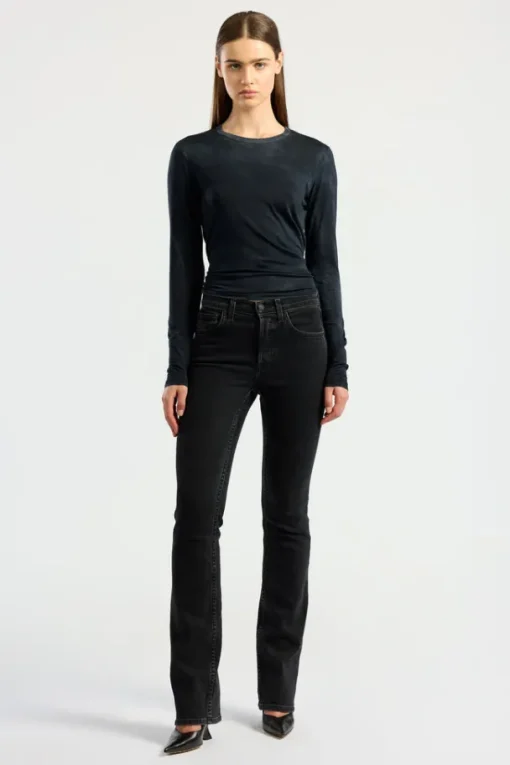 Standard Long Sleeve Shirt