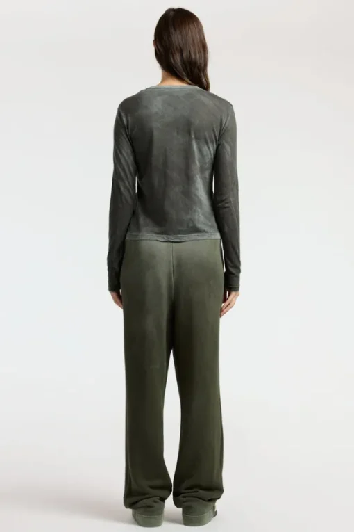 Standard Long Sleeve Shirt