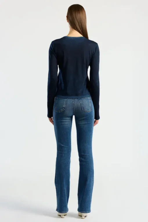 Standard Long Sleeve Shirt
