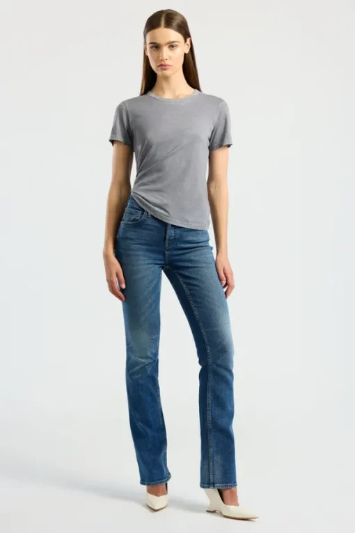 Standard Tee (Sale)