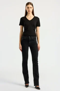 Standard V-Neck Tee