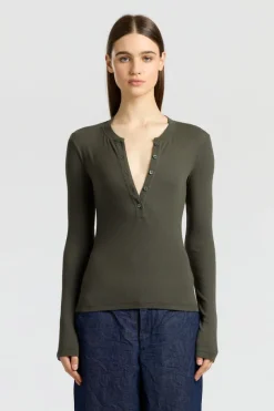Verona Henley