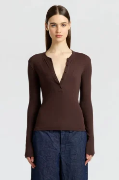 Verona Henley