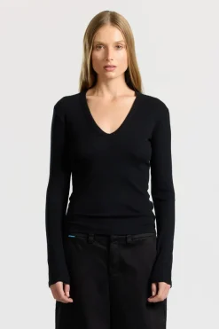 Verona U-Neck Shirt