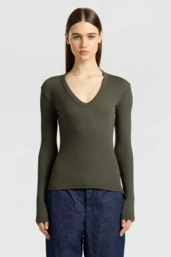 Verona U-Neck Shirt