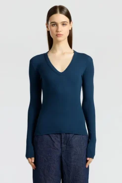 Verona U-Neck Shirt