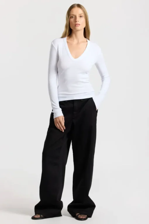 Verona U-Neck Shirt