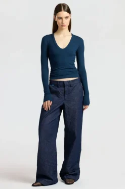 Verona U-Neck Shirt