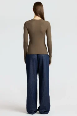 Verona U-Neck Shirt