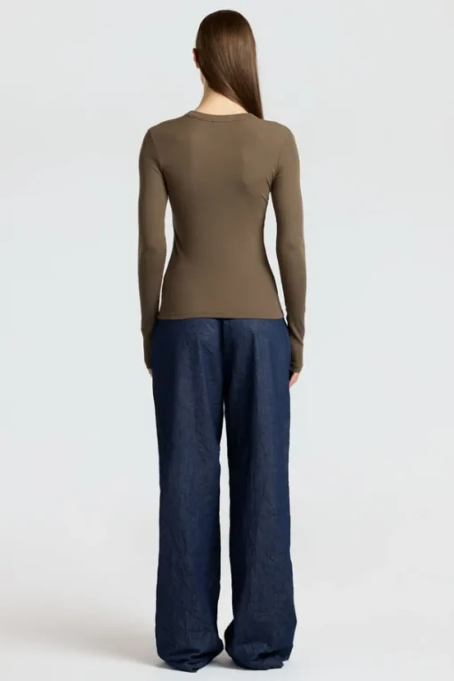 Verona U-Neck Shirt